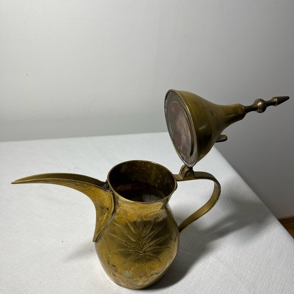 brass Dallah, which is a traditional Arabic coffee pot. - Picture 5 of 8